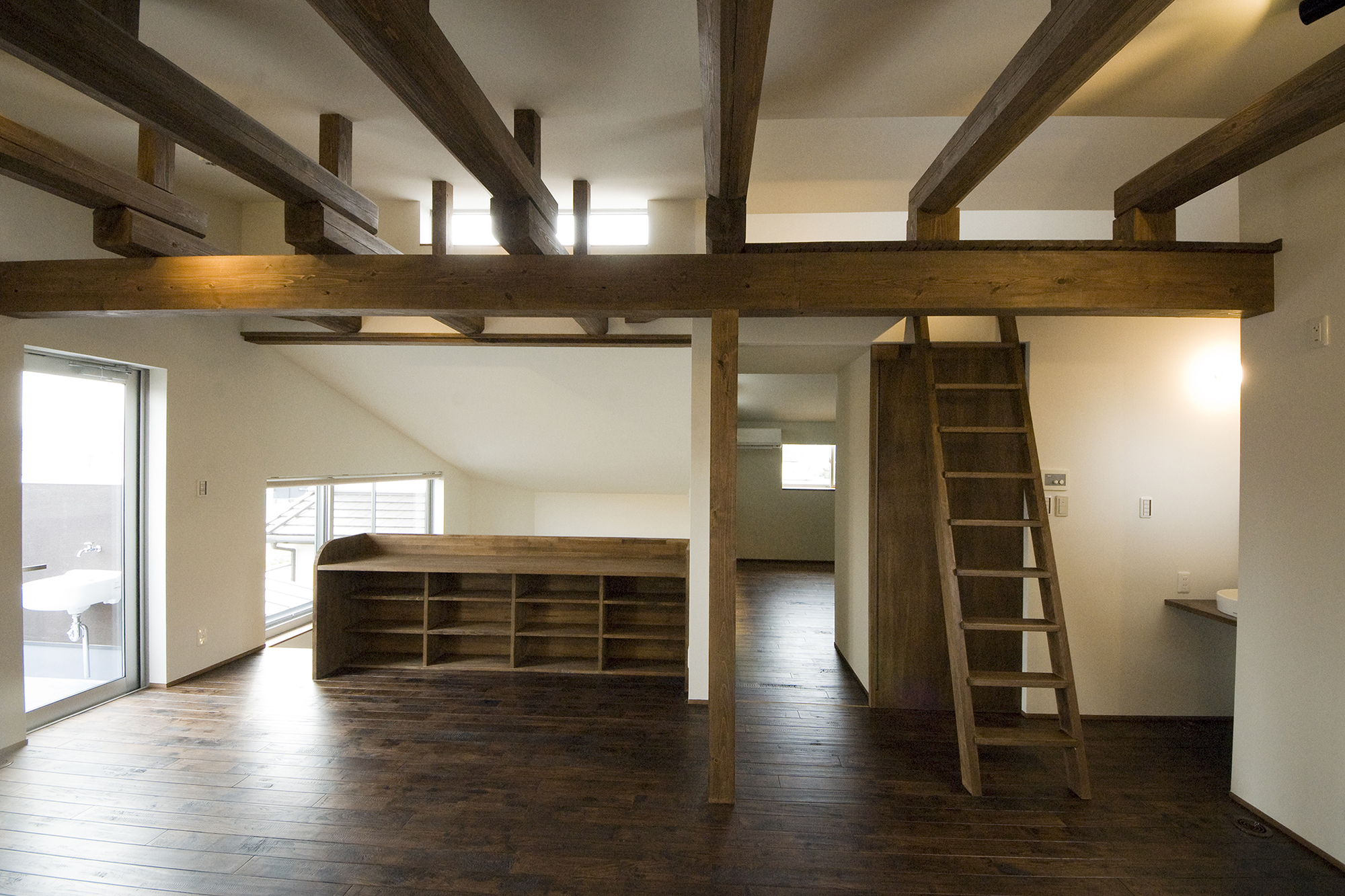 リビングデッキの住まい