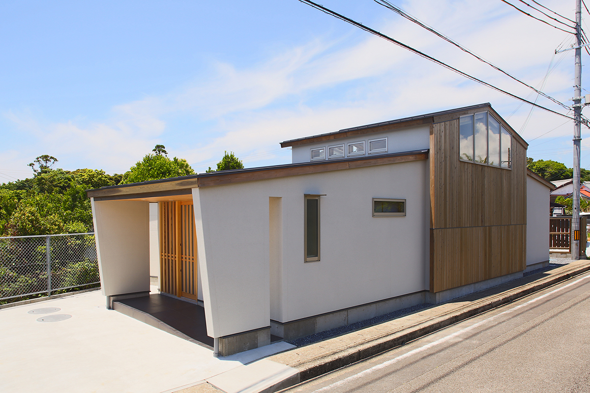 その角度22.3916°～高台に住む